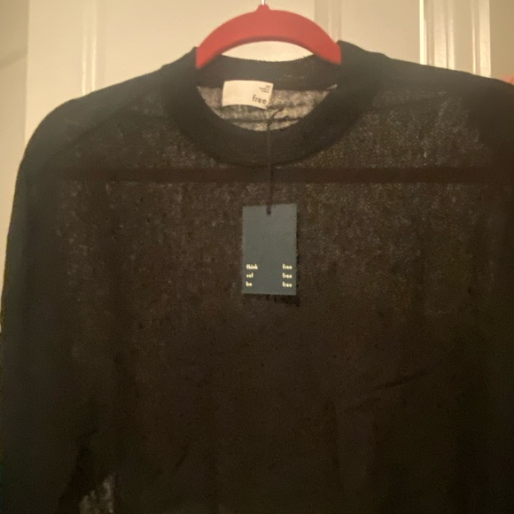 Aritzia Wilfred cropped sweater with tags - Picture 3 of 3